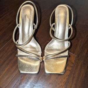 New Elegant Gold Strappy Women's Heels
